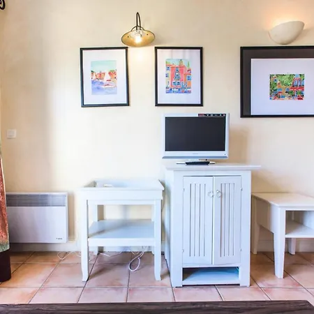 Les Bastides Aux Restanques Du Golfe De St Tropez - Maeva - Bastide Tre 75 Apartment